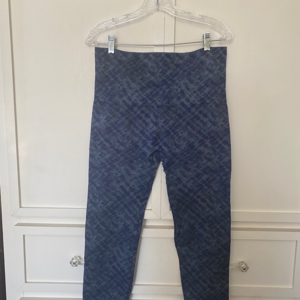 Spanx Look at Me Now Cropped Leggings Blue 1X - Picture 2 of 6